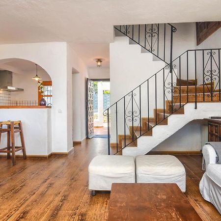 Bungalow With Seaviews In Moraira Teulada Bagian luar foto